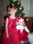 Jailee & Jasee in their Christmas dresses.